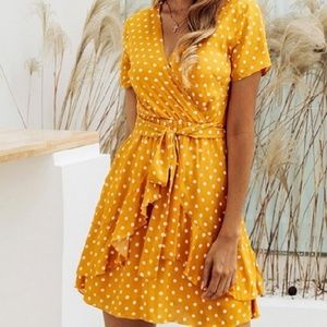 Yellow polka dot dress *New*
